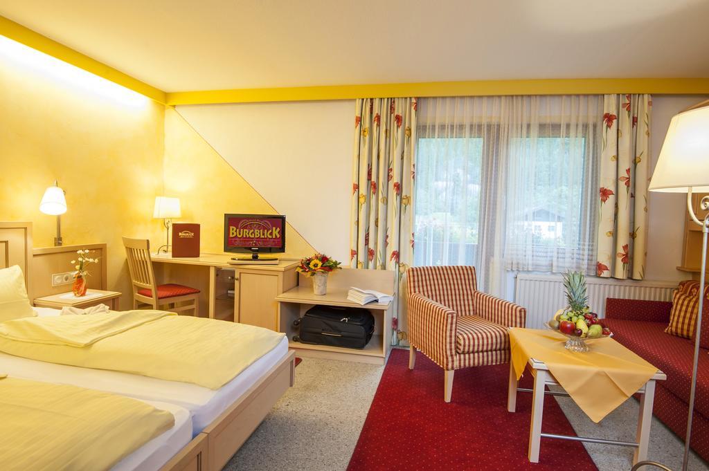 Hotel-Restaurant Burgblick Dorfgastein Esterno foto